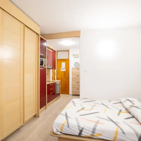Apartma Zusterna * Koper