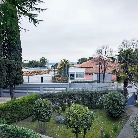 Apartma Zusterna Koper