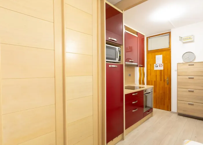 Apartma Zusterna * Koper